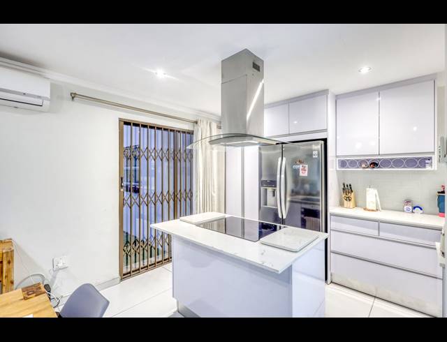 3 BEDROOM HOUSE FOR SALE IN WILSONIA
